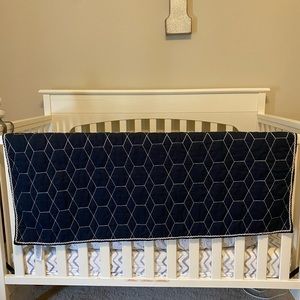 Pottery Barn Quilt & sheet set